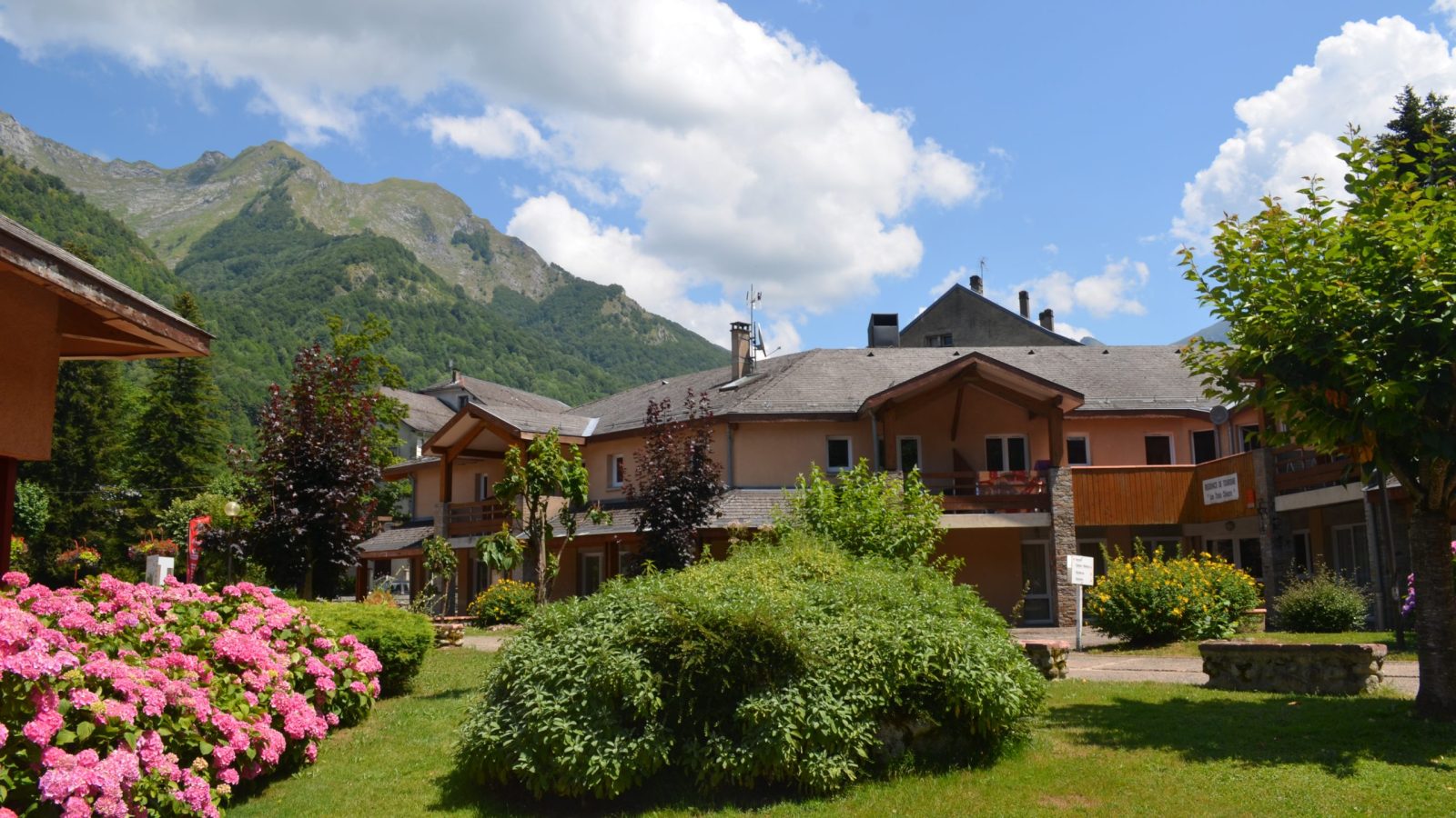 Résidence des 3 Césars Thermes Aulus-les-Bains éte Couserans Pyrénées